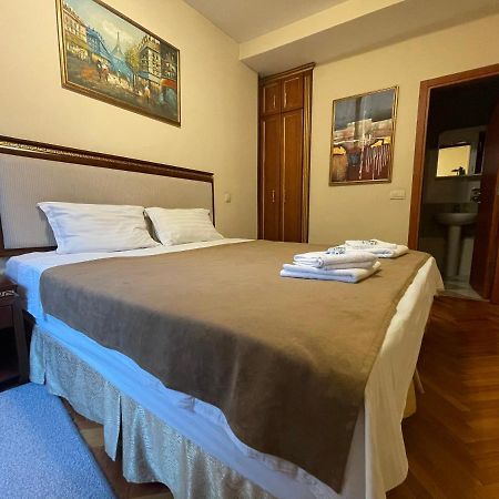 Boutique Hotel Travelling Actor - Skadarlija Белград Екстериор снимка